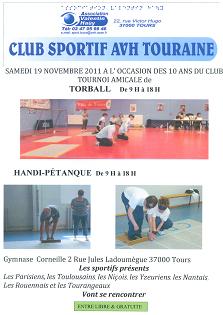 Affiche de la journée illustrée par une photo de torball et deux photos d'handi-pétanque