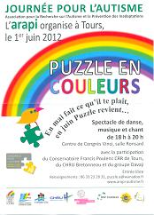 Affiche de la journée pour l'autisme du premier juin avec un arc-en-ciel et le logo de l'ARAPI qui représente un oiseau jaune sur une pièce de puzzle verte, l'affiche annonce le spectacle de danse, musique et chant qui aura lieu de 18H00 à 20H00 au centre de congrès Vinci