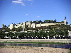 vue du château de Chinon